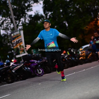 Runner Photo 4099447