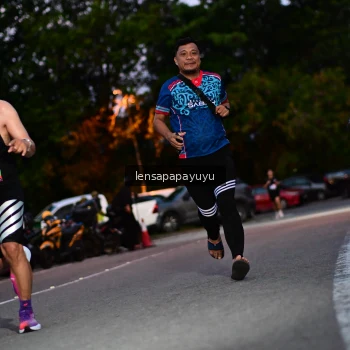 Runner Photo 4099458
