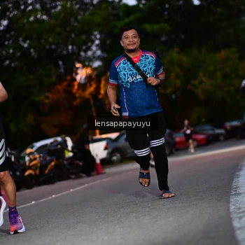Runner Photo 4099463