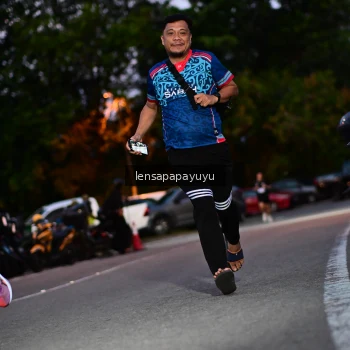 Runner Photo 4099471