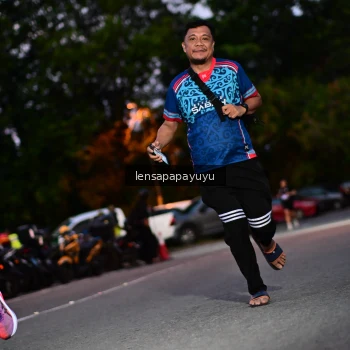Runner Photo 4099474