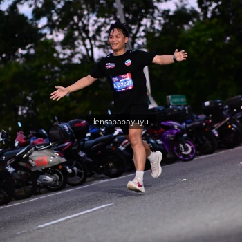 Runner Photo 4099480