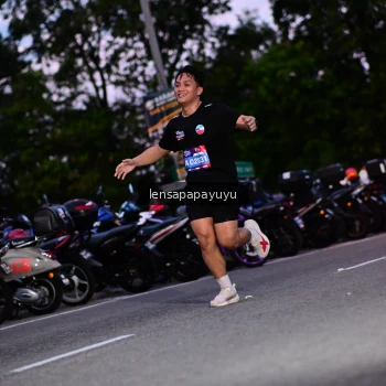 Runner Photo 4099481