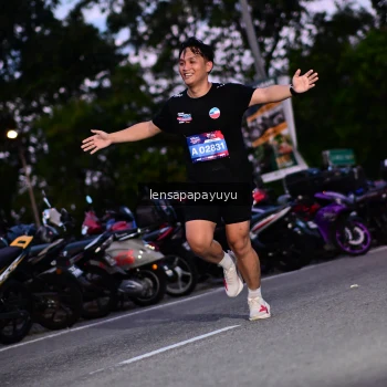 Runner Photo 4099483