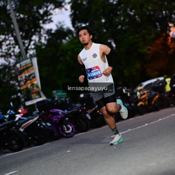 Runner Photo 4099486