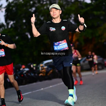 Runner Photo 4099518