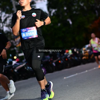 Runner Photo 4099540
