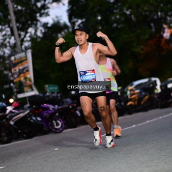 Runner Photo 4099543