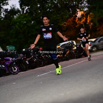 Runner Photo 4099559