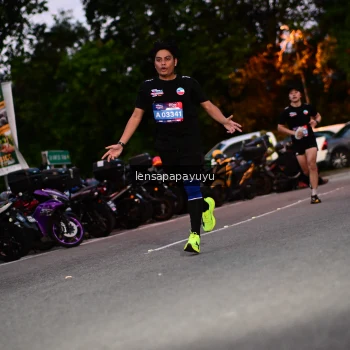 Runner Photo 4099560