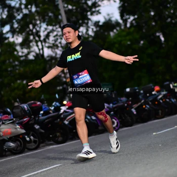 Runner Photo 4099579