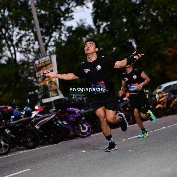 Runner Photo 4099587