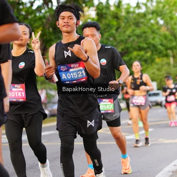 Runner Photo 4099624