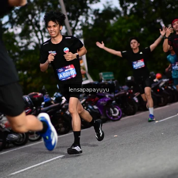 Runner Photo 4099629