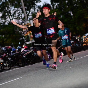 Runner Photo 4099631