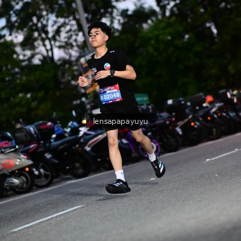 Runner Photo 4099651