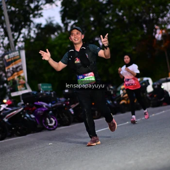 Runner Photo 4099666