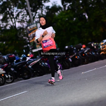 Runner Photo 4099669