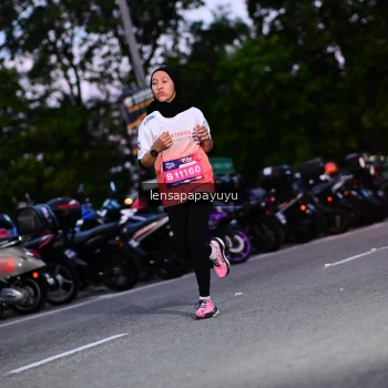 Runner Photo 4099670