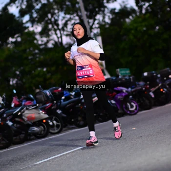 Runner Photo 4099673