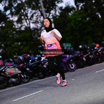 Runner Photo 4099674