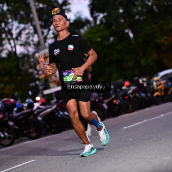 Runner Photo 4099707