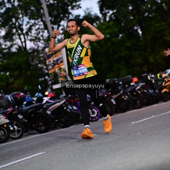 Runner Photo 4099710