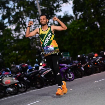 Runner Photo 4099715
