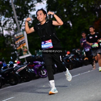Runner Photo 4099725