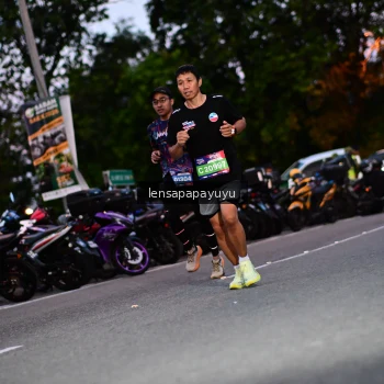 Runner Photo 4099728