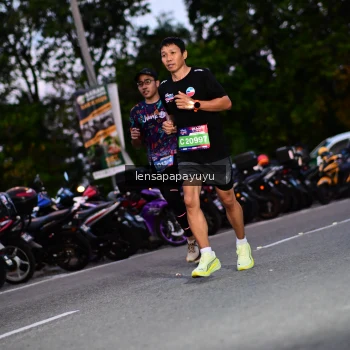 Runner Photo 4099729