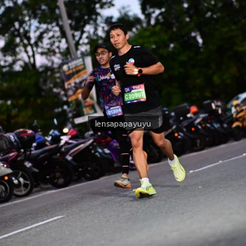 Runner Photo 4099732