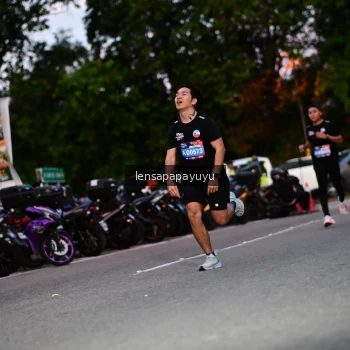 Runner Photo 4099738