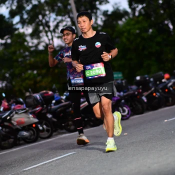 Runner Photo 4099740
