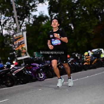 Runner Photo 4099741