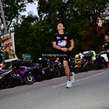 Runner Photo 4099744