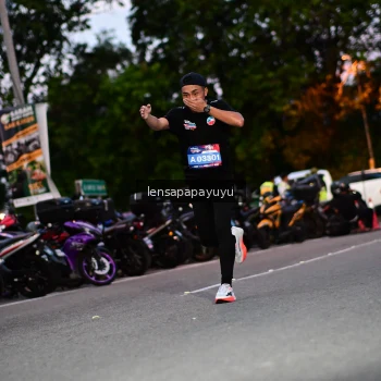 Runner Photo 4099753