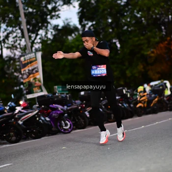 Runner Photo 4099755