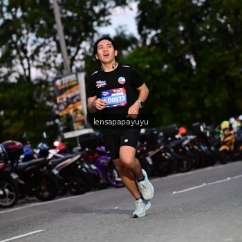 Runner Photo 4099760