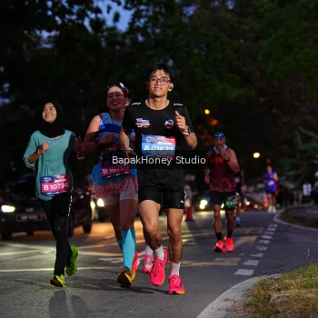 Runner Photo 4099761