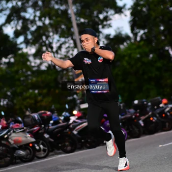 Runner Photo 4099764