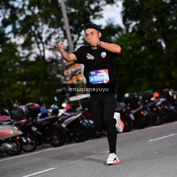 Runner Photo 4099765