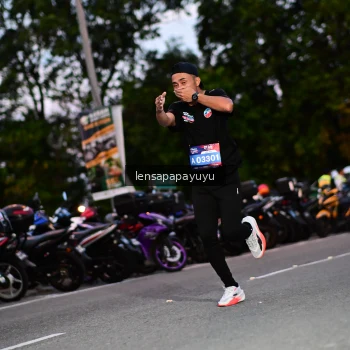 Runner Photo 4099769