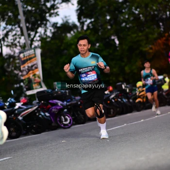 Runner Photo 4099782