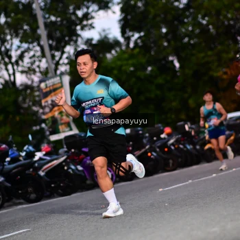 Runner Photo 4099787
