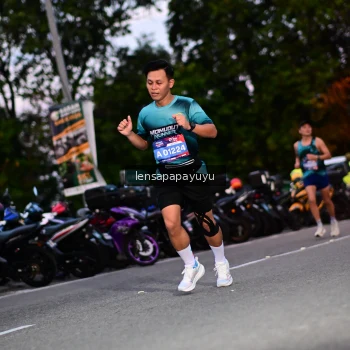 Runner Photo 4099788