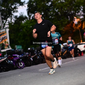 Runner Photo 4099789