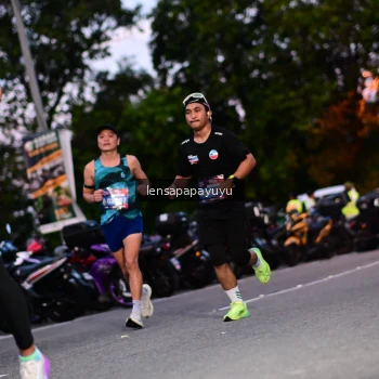 Runner Photo 4099799