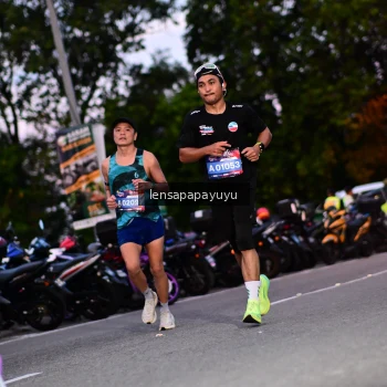 Runner Photo 4099809