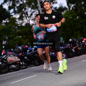 Runner Photo 4099811
